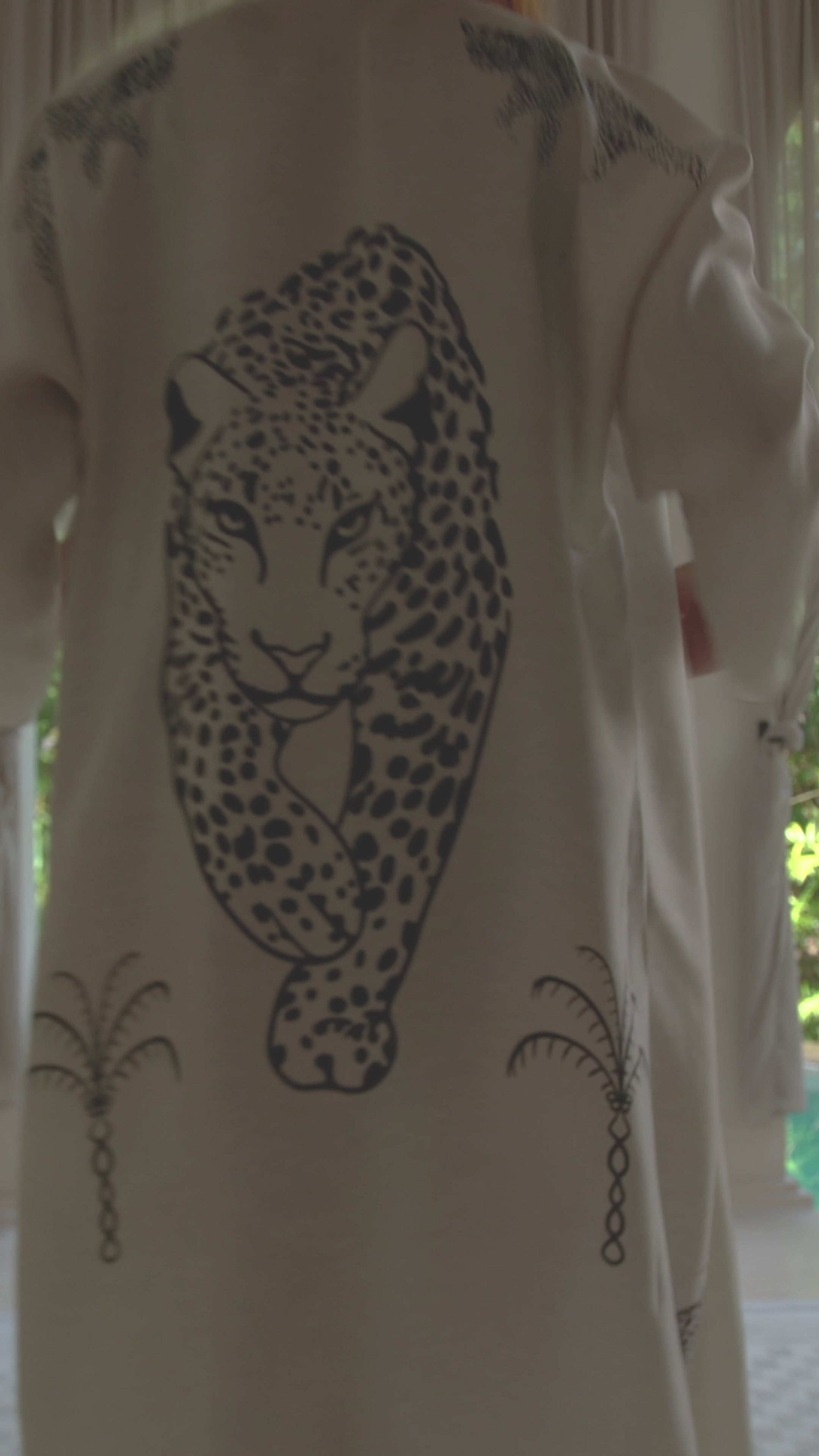 Robe de chambre en soie Rigel couleur jaguar 