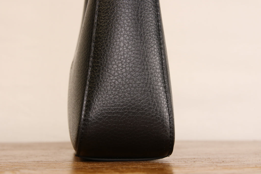 Origyn 01 - Sac à bandoulière en cuir végétalien végétal - Fabriqué avec du MIRUM® sans plastique