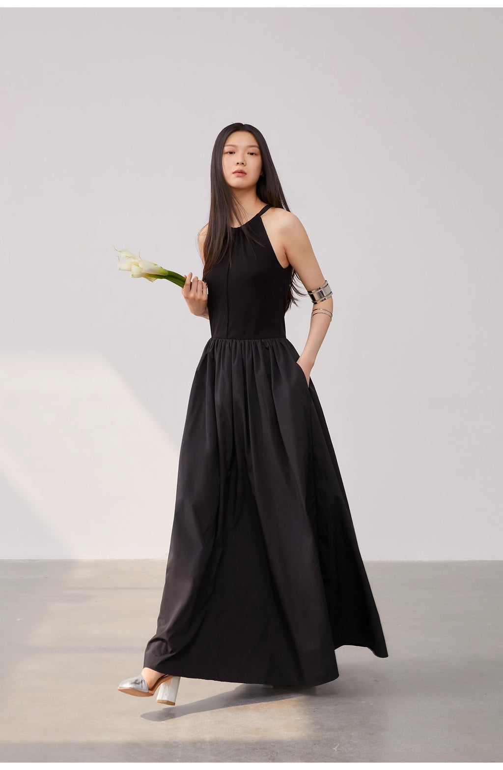 Messenger Under the Moon Large Hem Elegant Sleeveless Vest Long Dresses