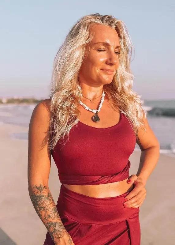 Sedna Top - Wearable in 4 different ways! IMRAMA