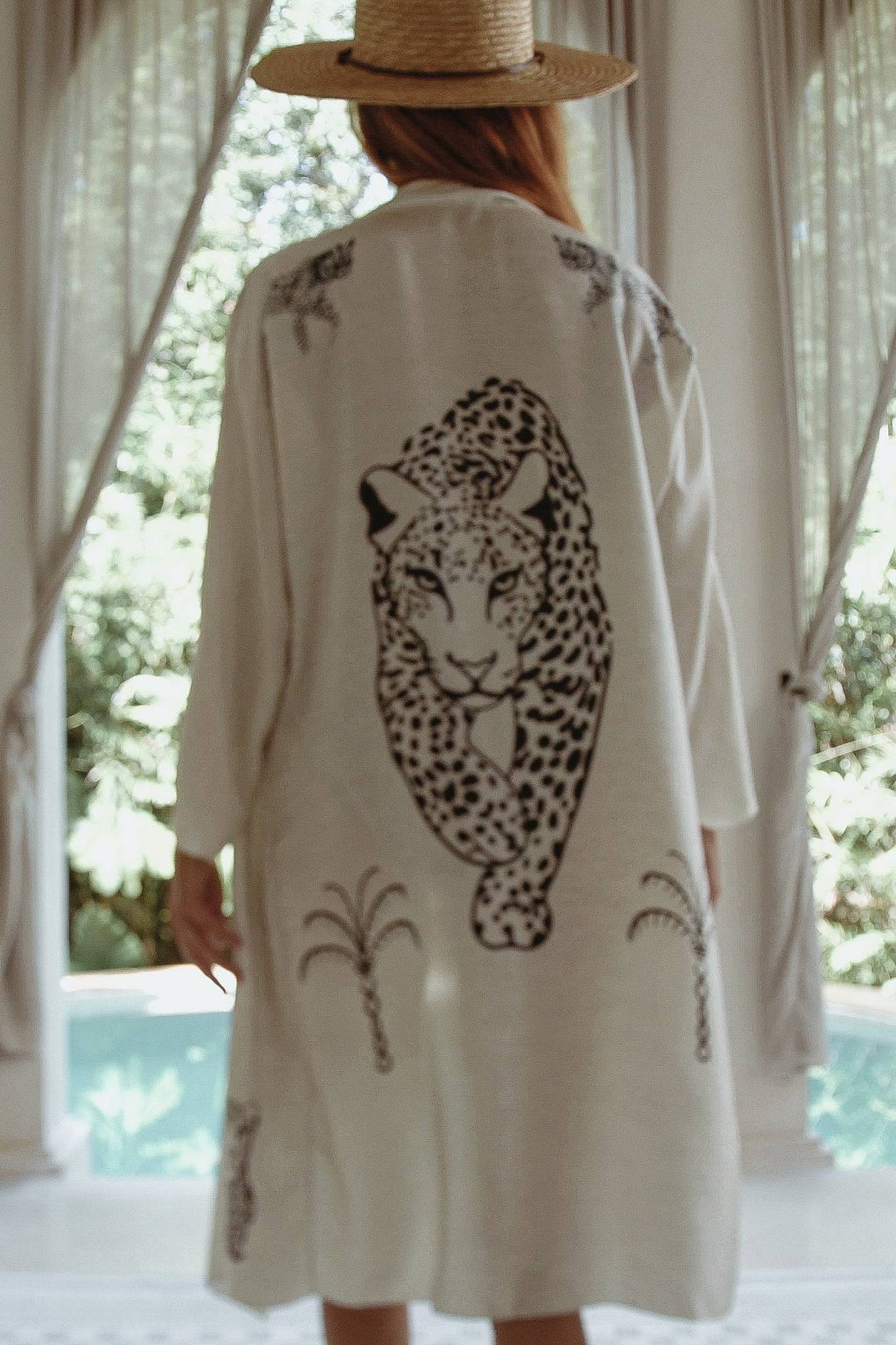 Robe de chambre en soie Rigel couleur jaguar 