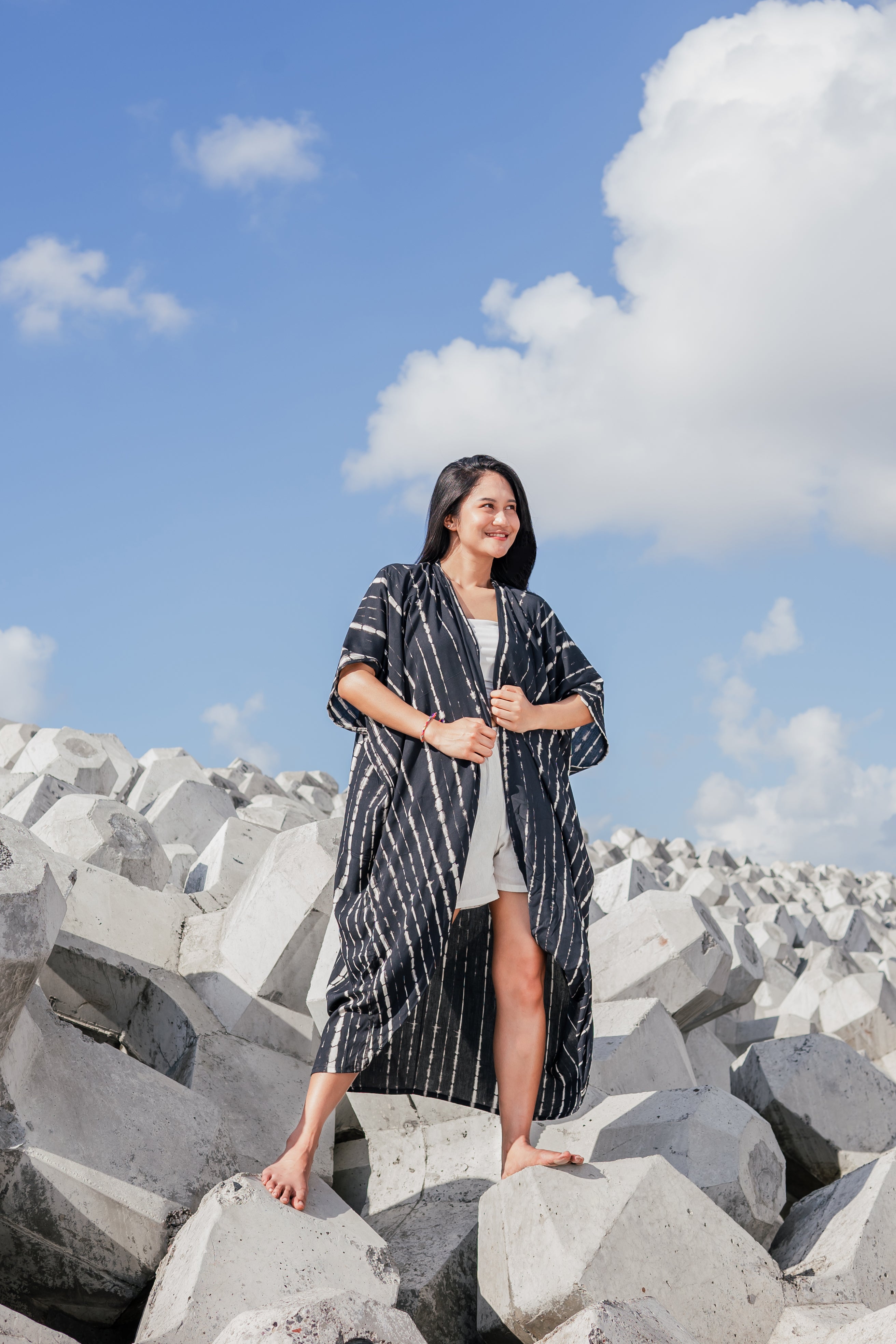 Black & White Tie Dye Long Kimono