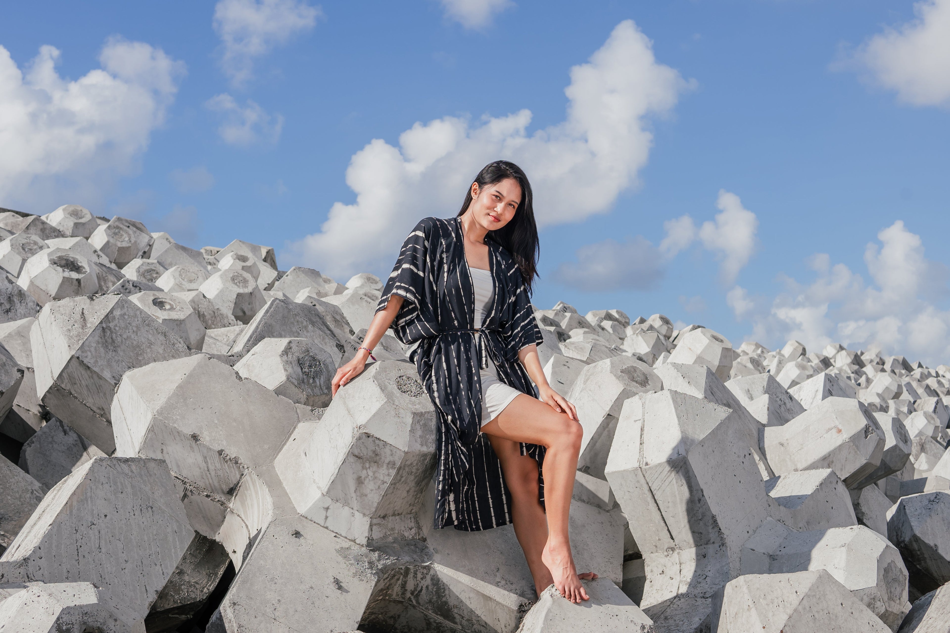 Black & White Tie Dye Long Kimono