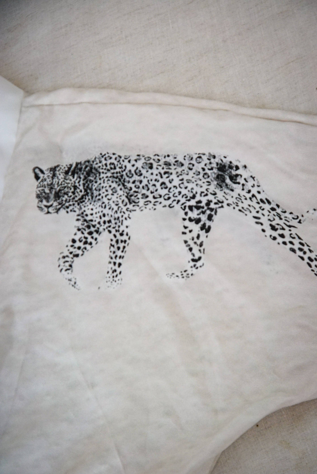 Robe de chambre en soie Rigel couleur jaguar 
