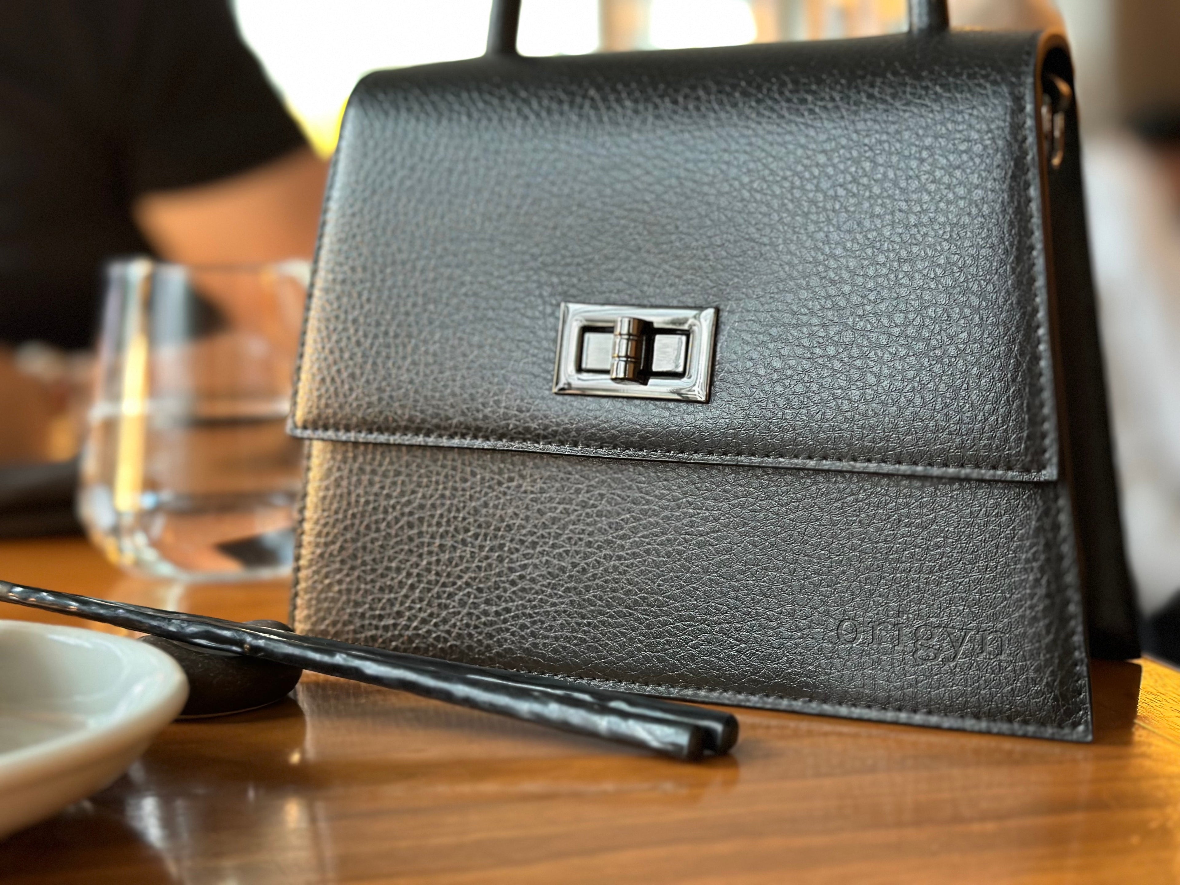 Origyn 03 - Sac Kelly en cuir végétalien végétal - Fabriqué avec du MIRUM® sans plastique