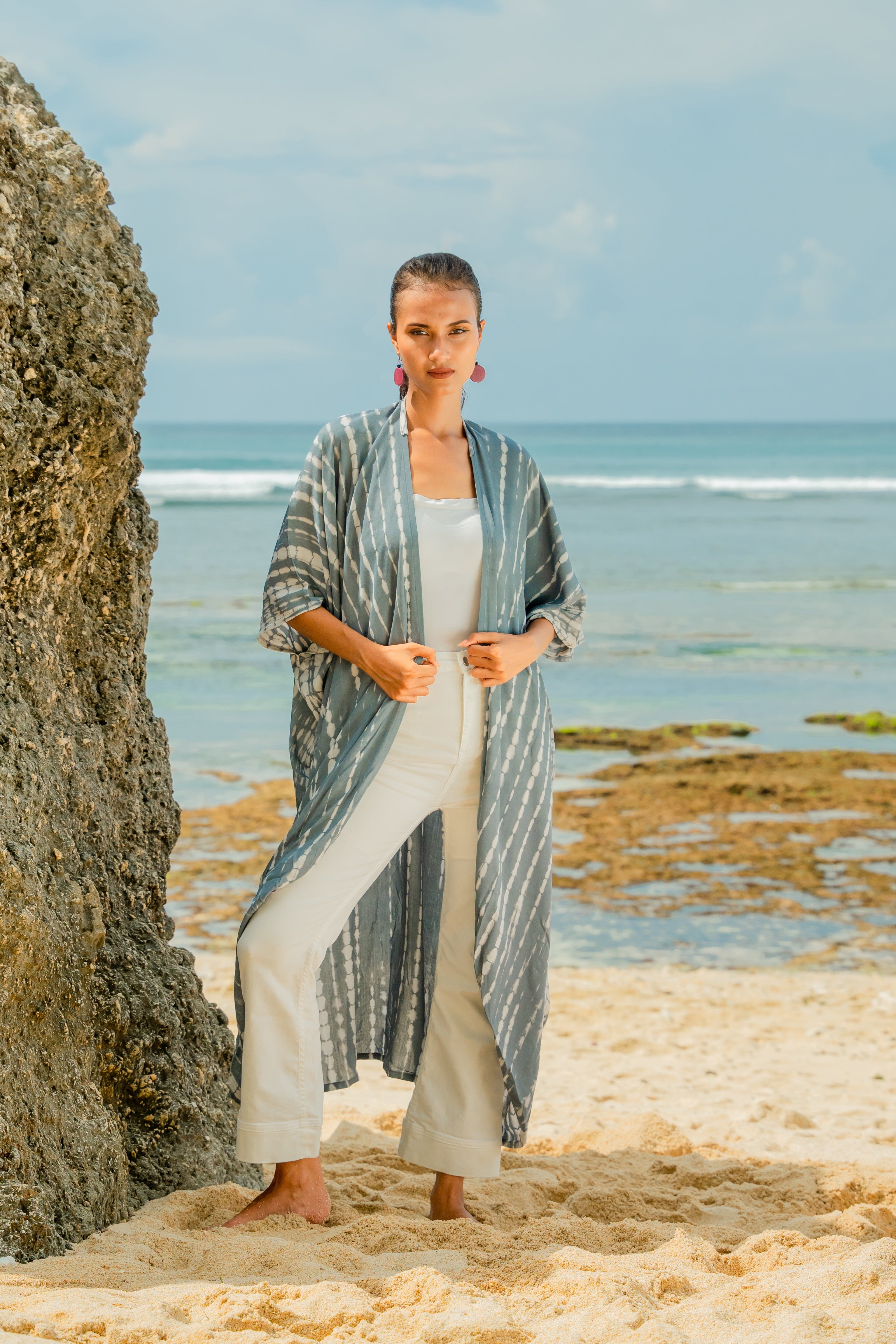 Bone Tie Dye Kimono - Grey & White