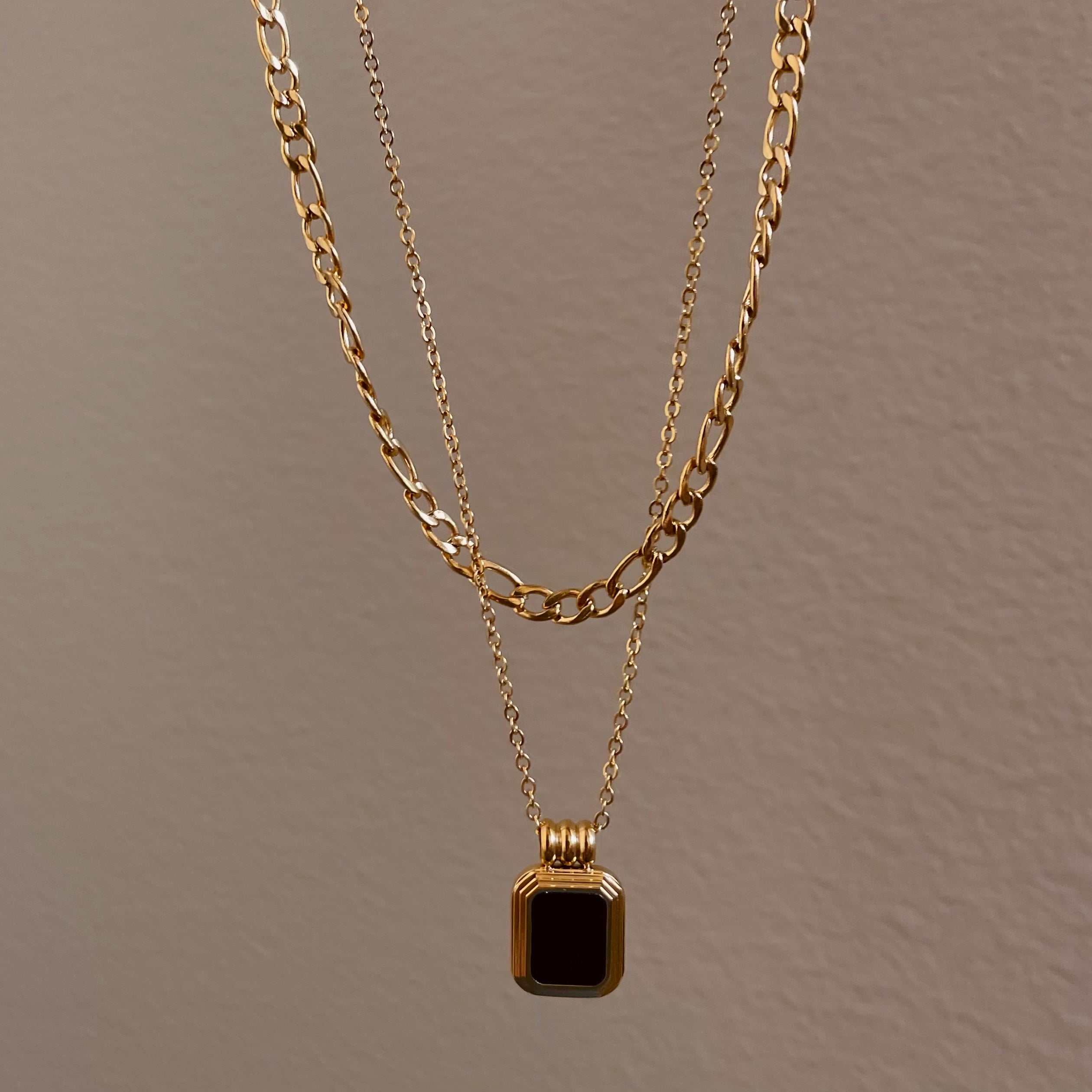 Collier Tara à plusieurs rangs